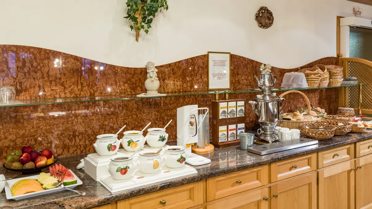 Hotel Alpenpanorama Soll Breakfast Buffet 2