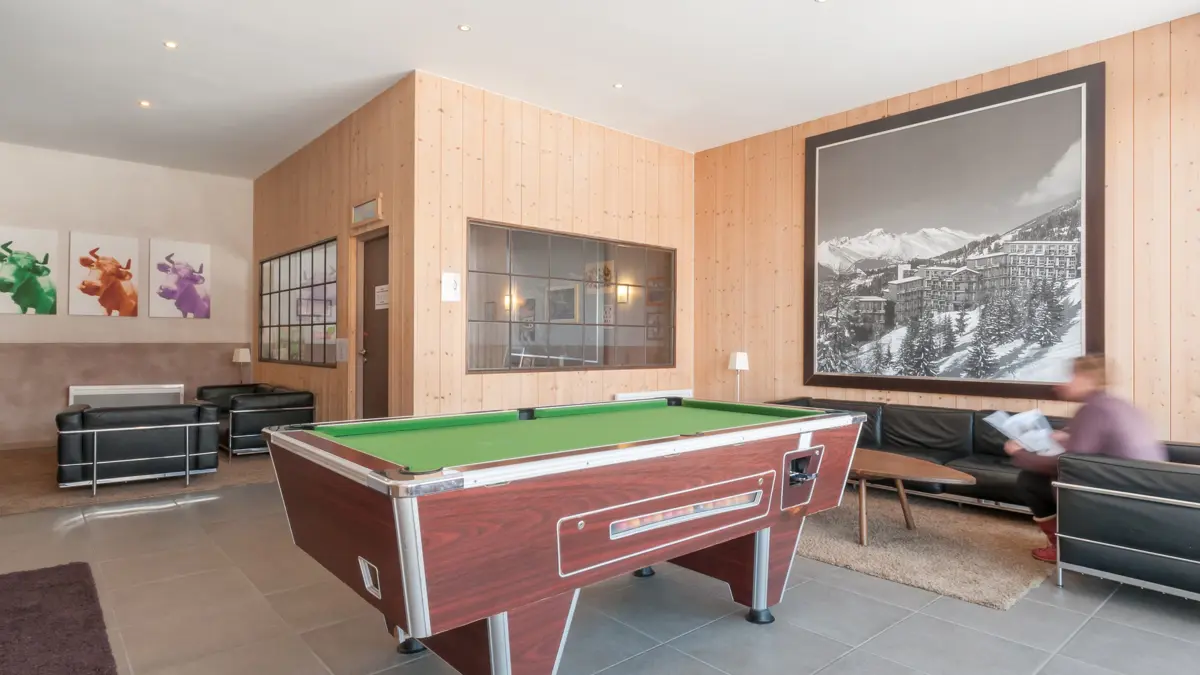 Residence Le Belmont Les Arcs Reception And Lounge Pool Table