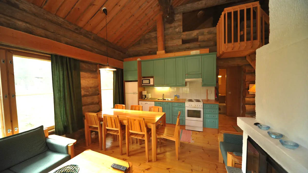 Yllas Log Cabins Yllas Hillankukka Kitchen Diner