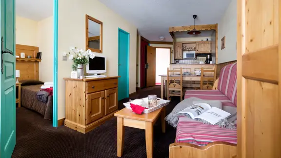 Privilege One Bedroom Cabin Apartment