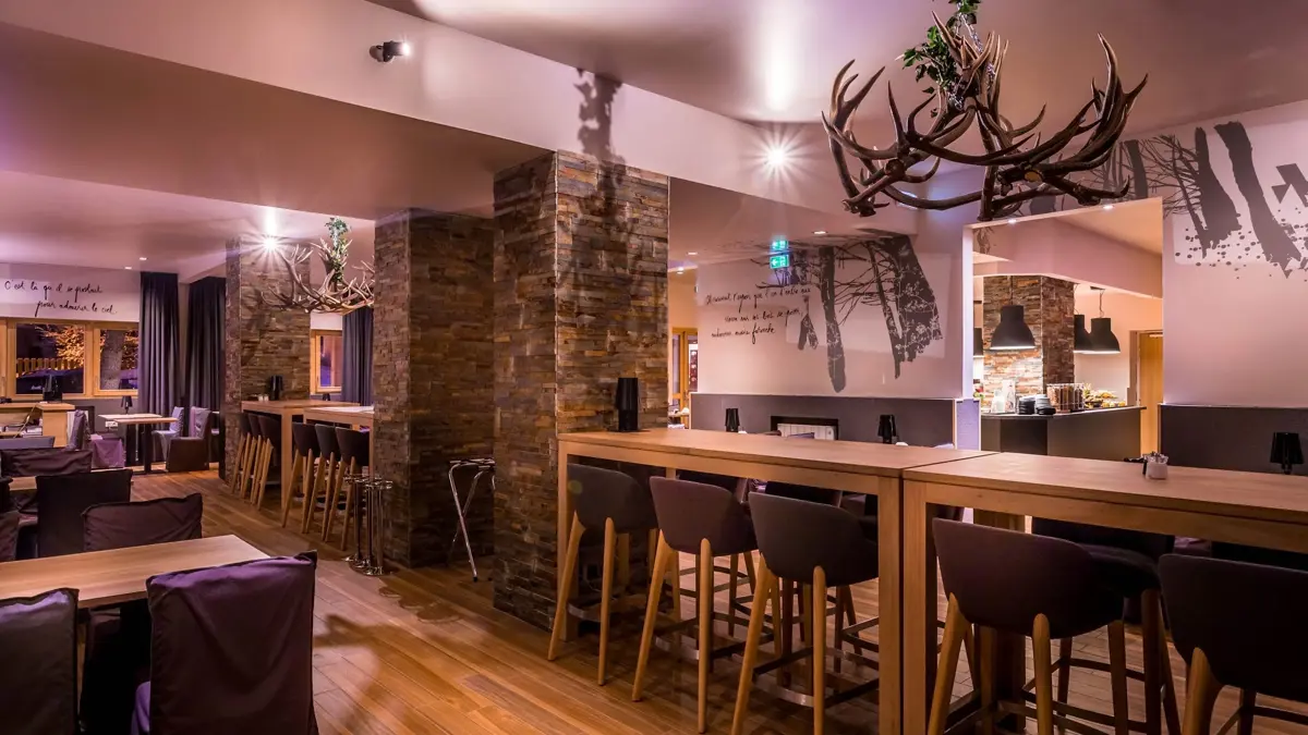 Hotel Grand Aigle Serre Chevalier Restaurant (1)