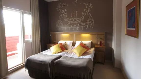 Flying reindeer room