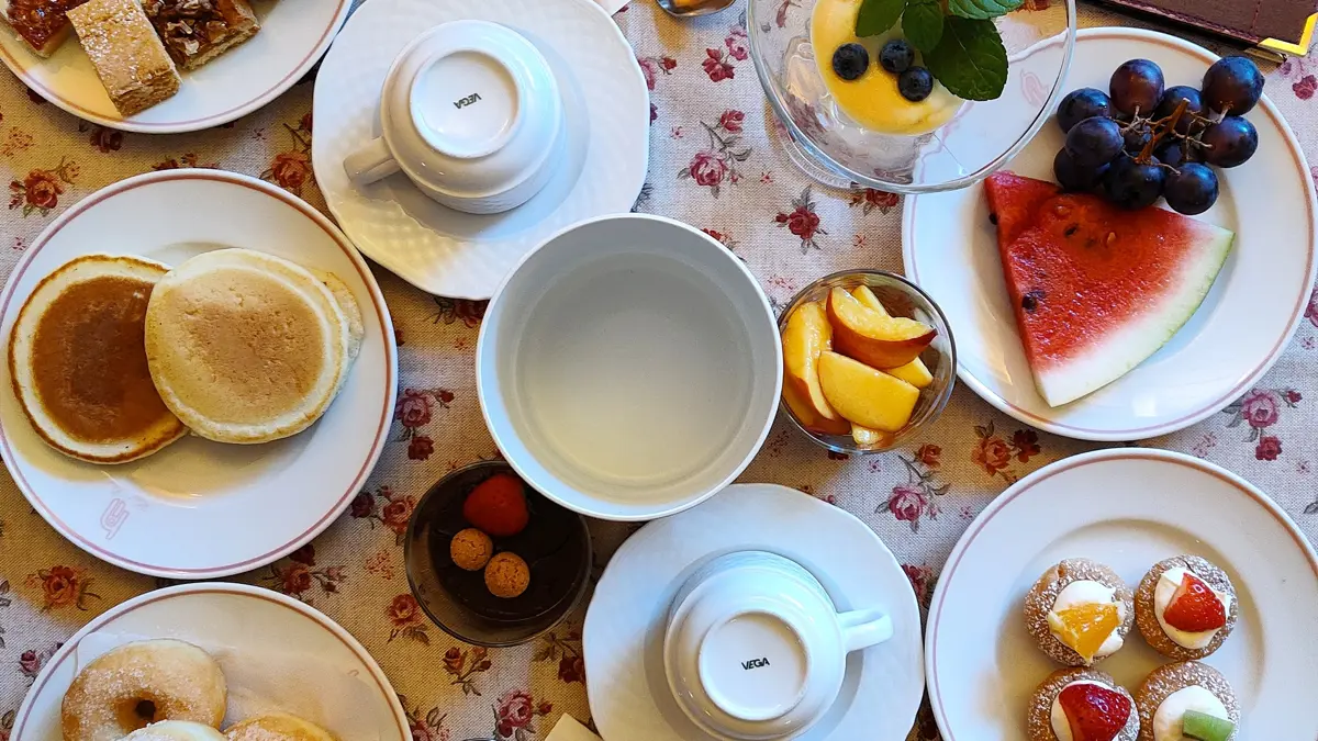 Italy, Madonna Di Campiglio, Hotel Ideal, Breakfast