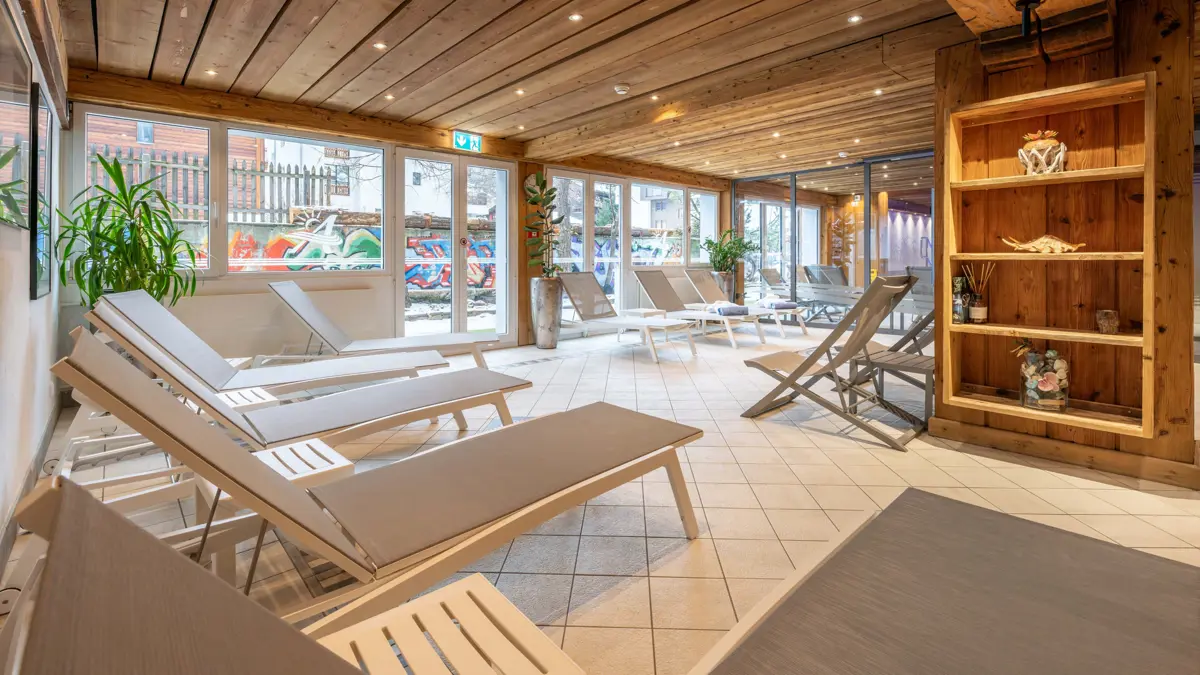 Hotel Naco Zermatt Spa Area 2