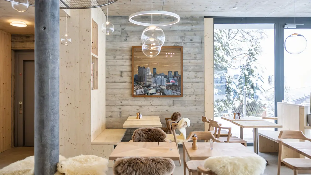 MAD Mount Hotel Nendaz Restaurant(3)