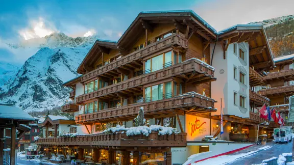 Hotel Walliserhof Saas Fee Exterior