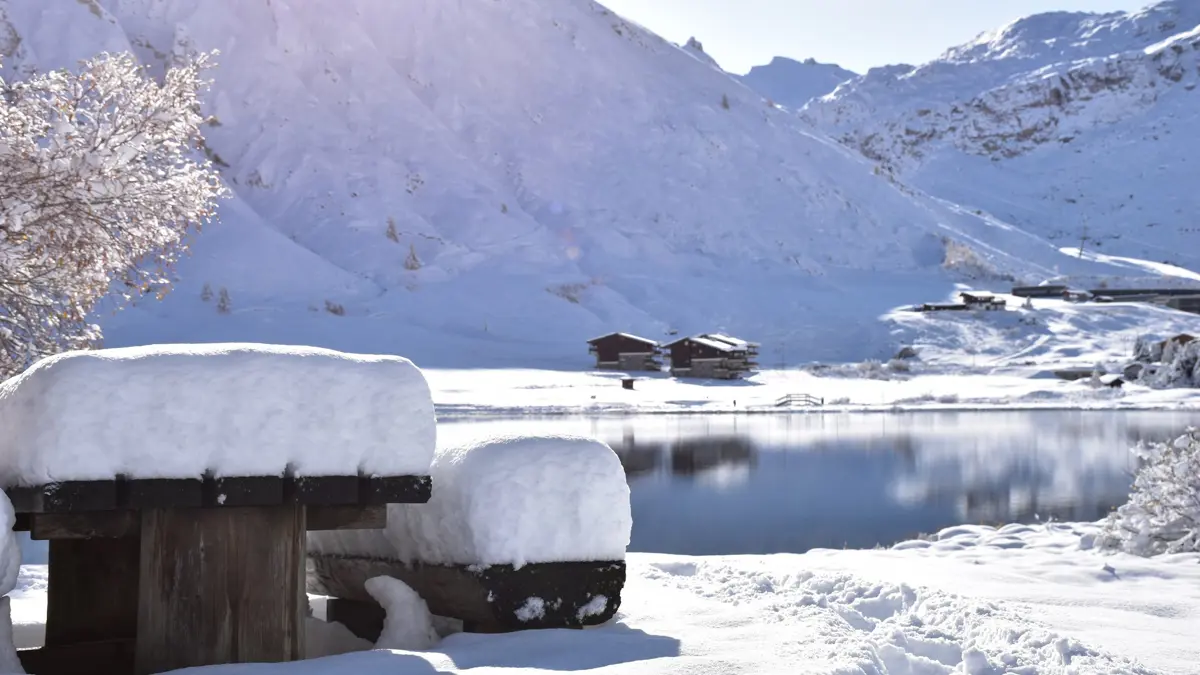 Tignes Tignes Val D'isere Le Lac Greg Mistral 2