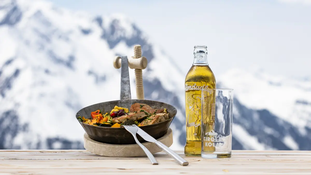 Mayrhofen Ski Resort Austria Mountain Hut Food Lorenz Seiwald