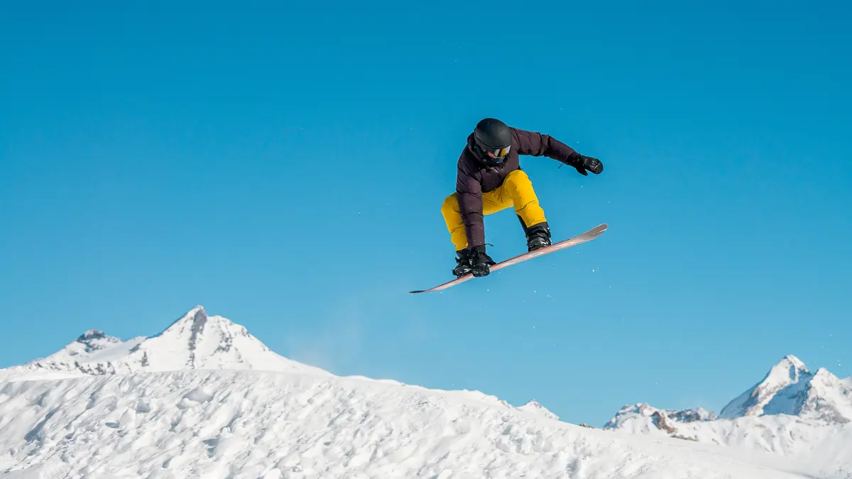Tignes France Snowboarder ©andyparant