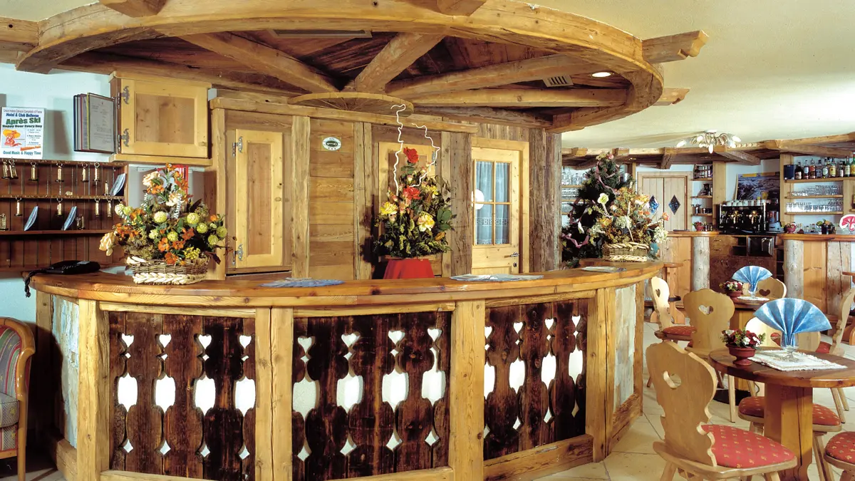 Inghams Italy Dolomites Canazei Hotel Bellevue Reception