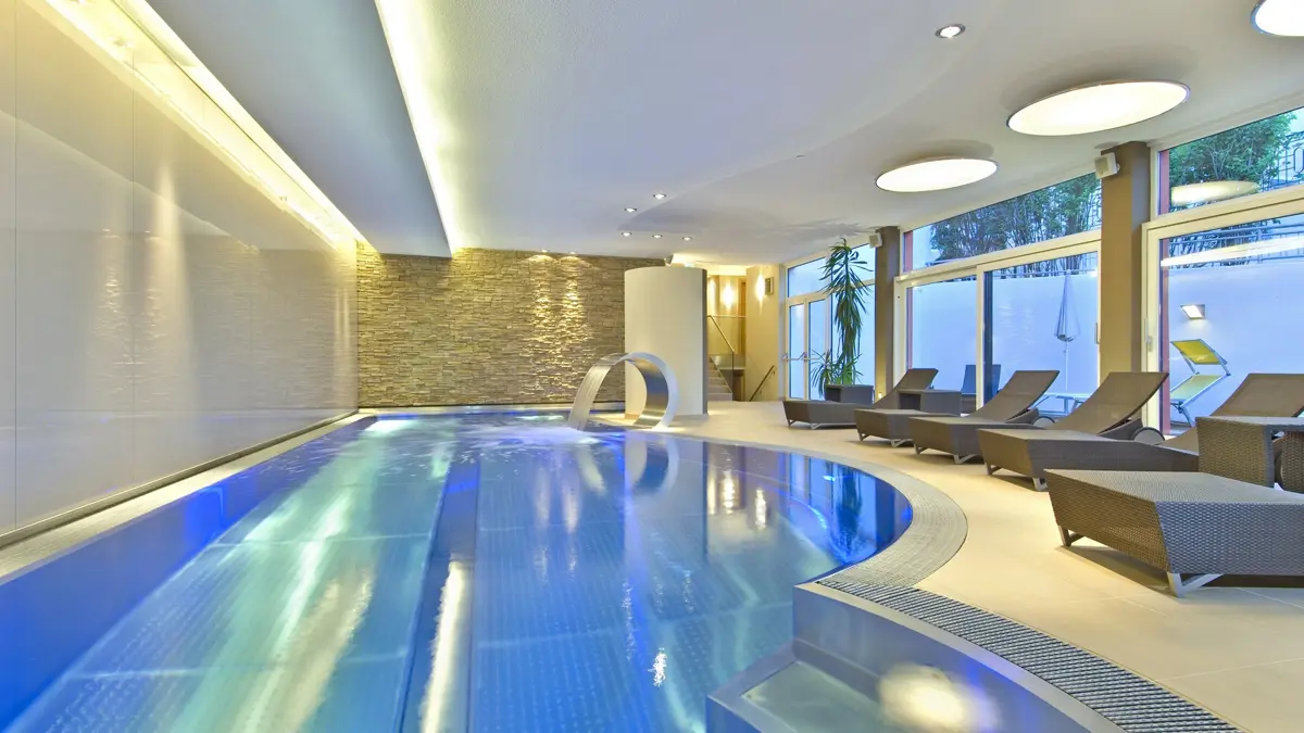 Aktivhotel Schweizerhof Kitzbuhel Indoor Pool Copyright Markus Mitterer
