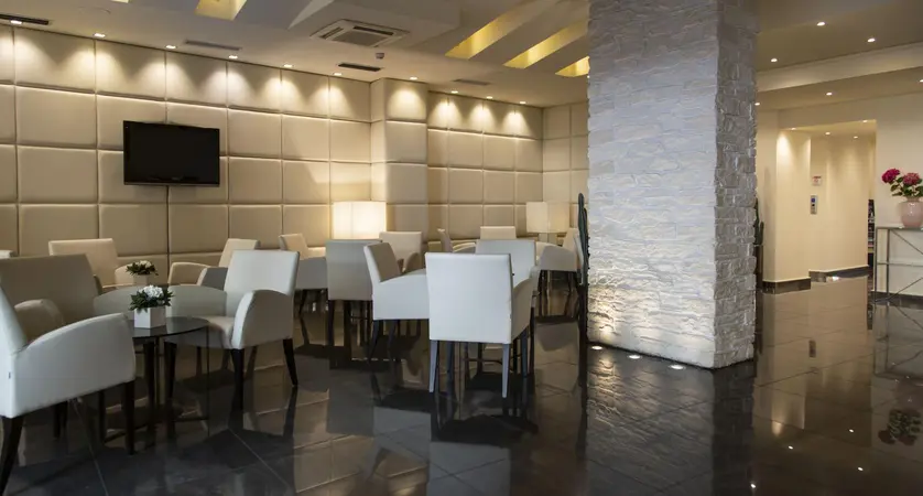 Hotel Antico Borgo Riva Lake Garda Italy (8)