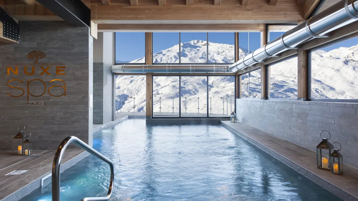 Ours Blanc Hotel And Spa Les Menuires Spa Pool