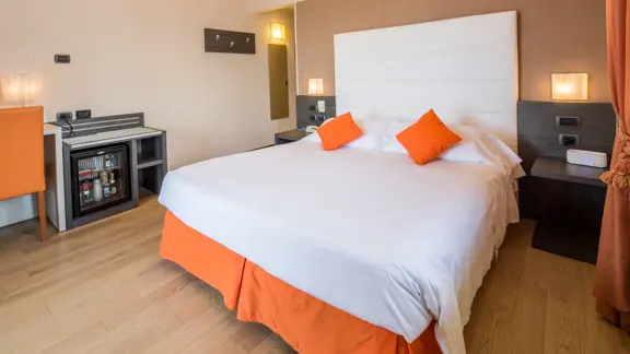 Front sea view rooms