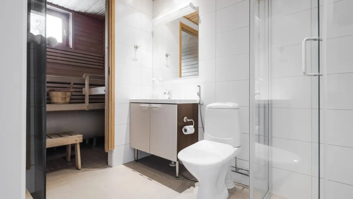 Akas Star Studio Alcove Apartment Bathroom