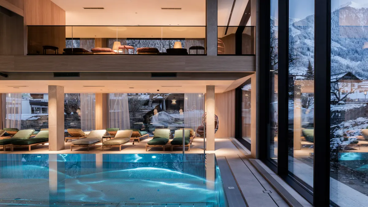 Hotel Neuhaus Zillertal Resort Mayrhofen Austria Swimming Pool