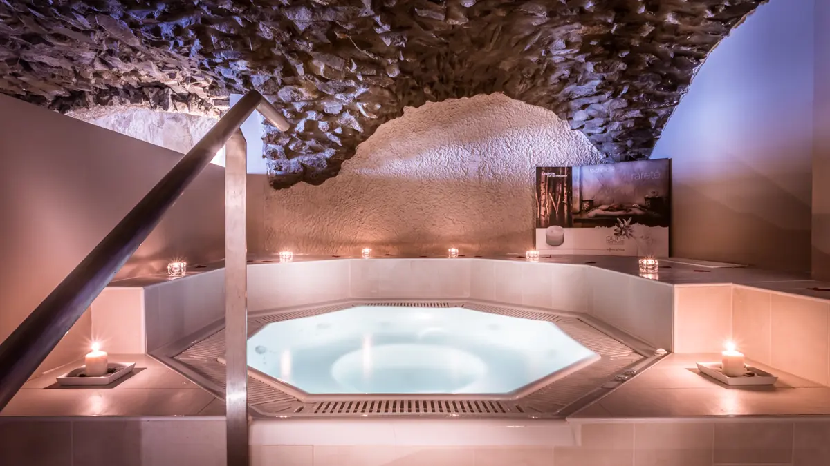Hotel Grand Aigle Serre Chevalier Jacuzzi (1)