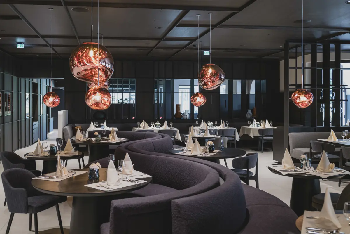 Neuhaus Zillertal Resort Mayrhofen Restaurant 2 (1)