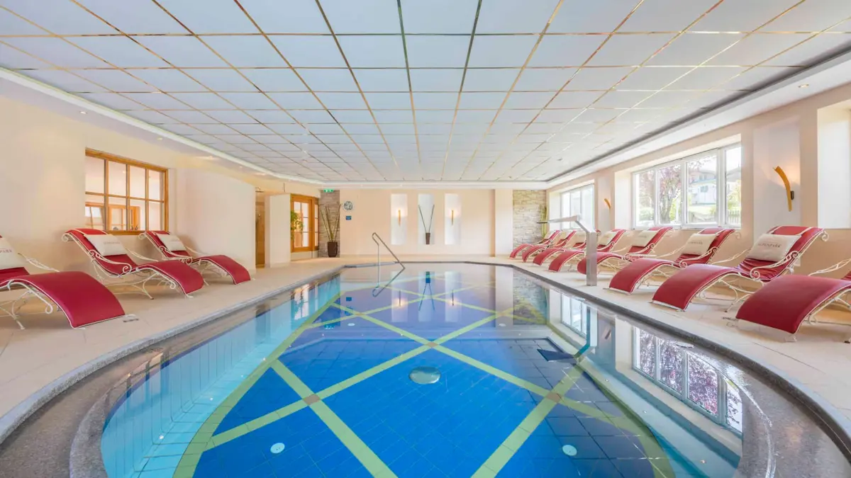 Alpenpark Resort Seefeld Copyright Davidjohansson Indoor Pool