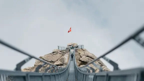 Montreux Glacier 3000 suspension bridge