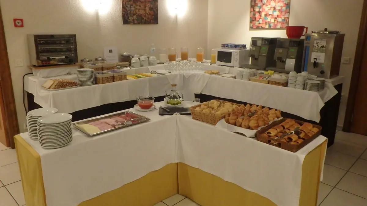 Hotel Xalet Besoli Arinsal Breakfast Buffet