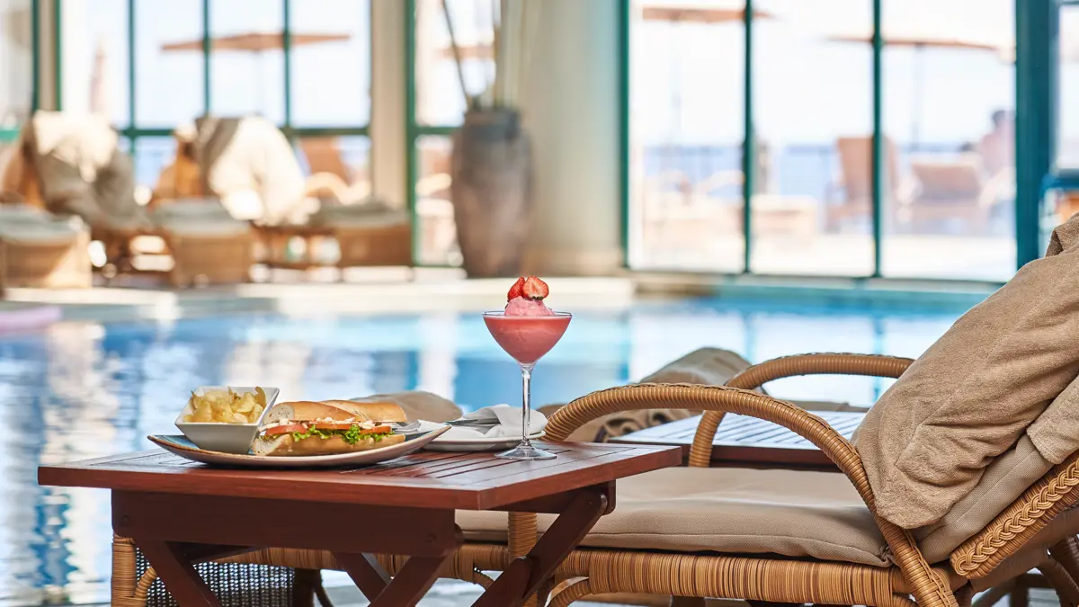 The Cliff Bay Funchal Light Lunch At The Cactus Bar