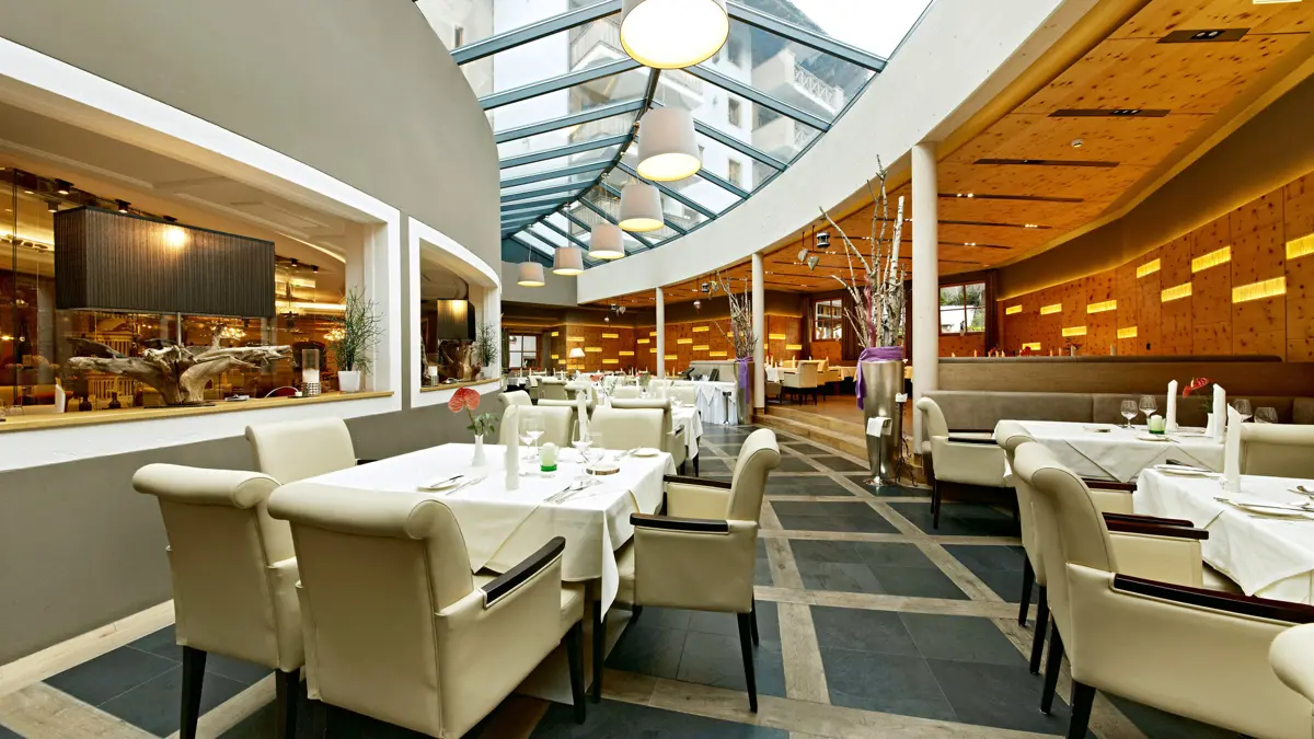 Hotel Alpine Palace Hinterglemm Dining Room