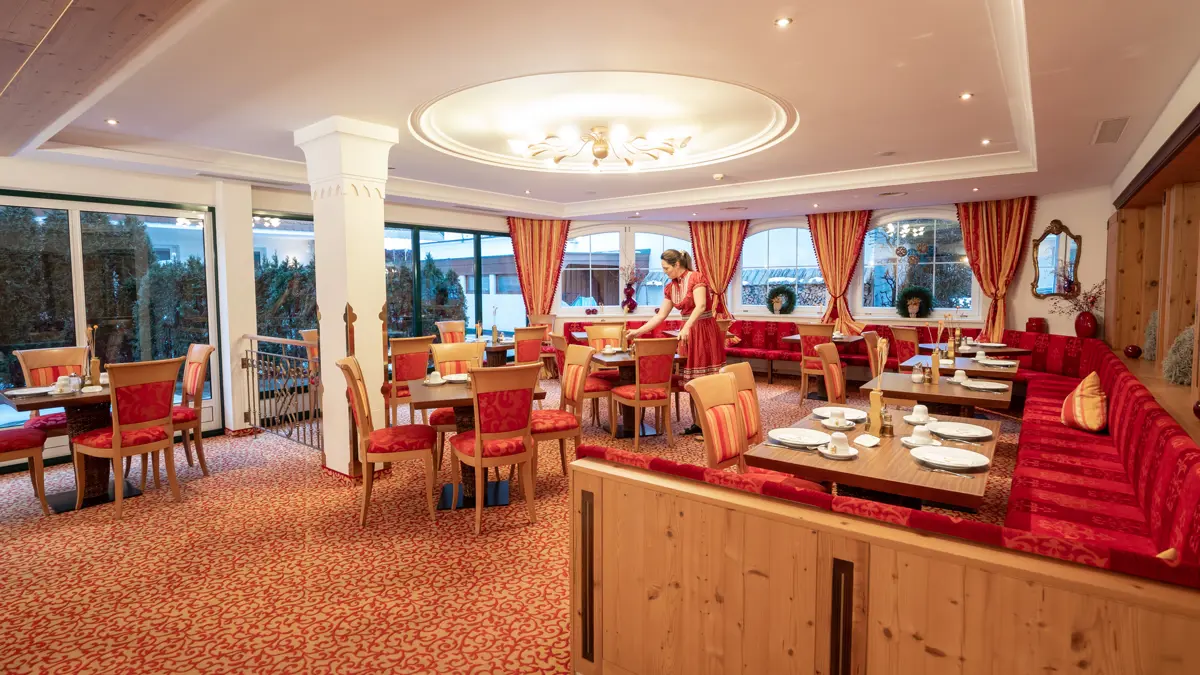 Hotel Sylvana Mayrhofen Breakfast Room