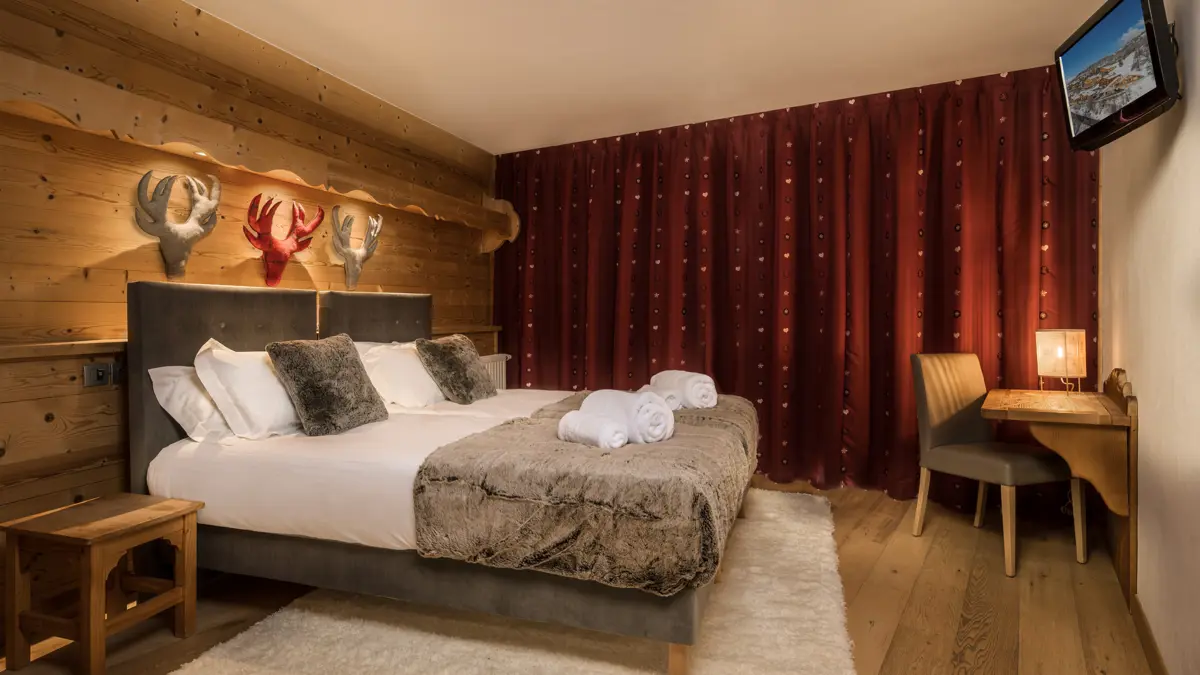 Chalet Corniche Tignes Bedroom One