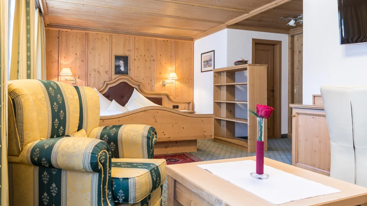 Hotel Alte Post St Anton Example Deluxe Room 2