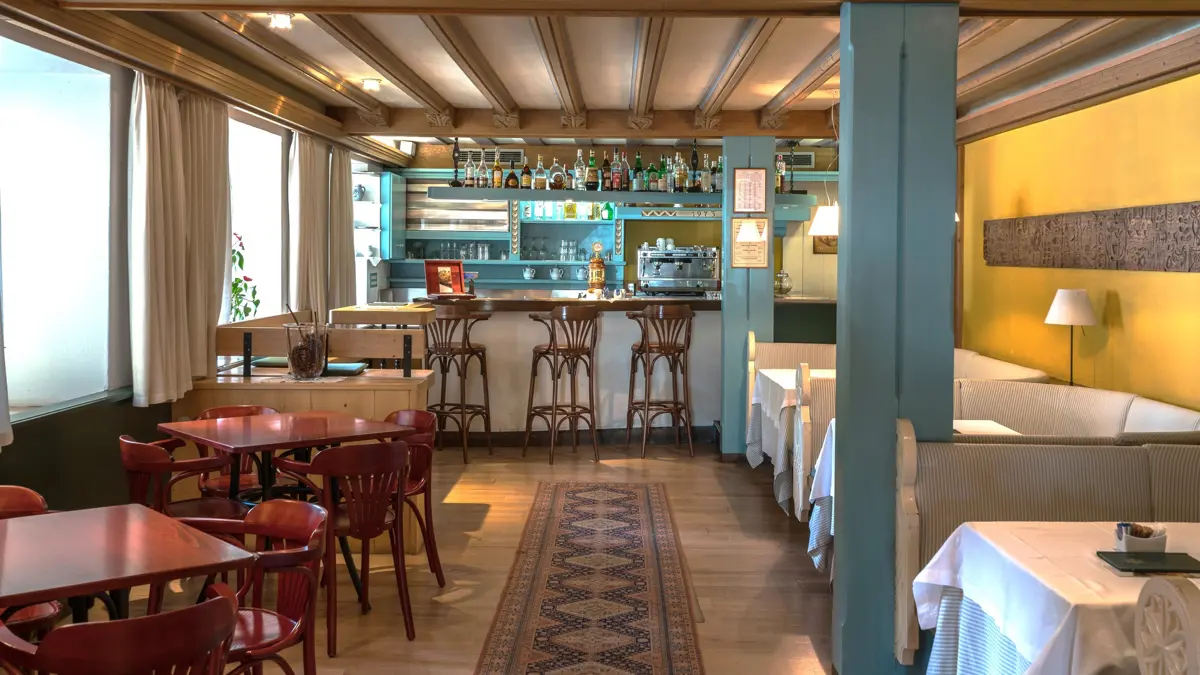 Inghams Italy Dolomites La Villa Hotel La Villa Bar