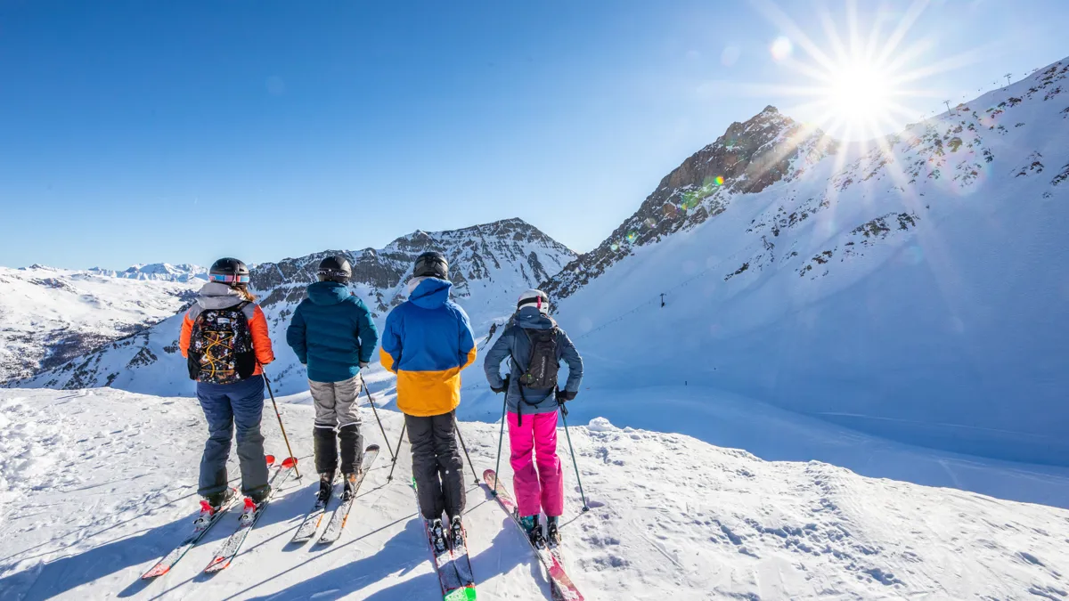 France Serre Group Skiing