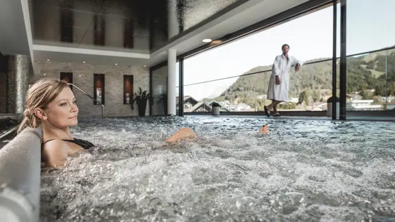 Post Hotel Seefeld And Spa Seefeld View Indoor Pool