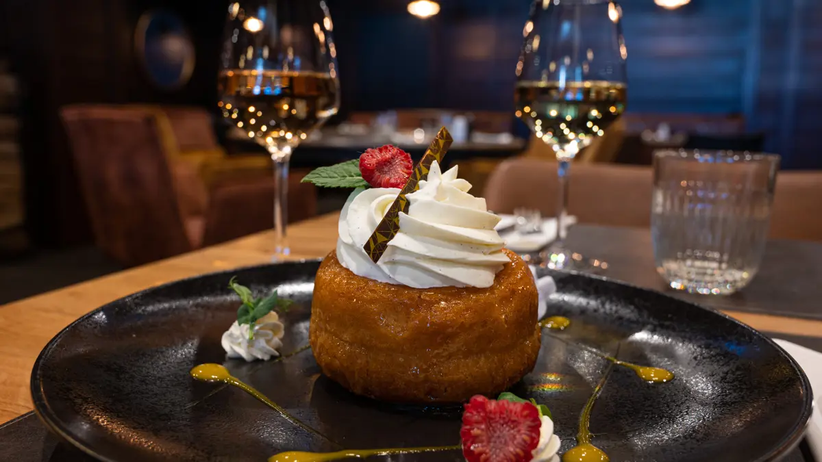 Hotel Levanna Tignes Restaurant La Terrasse Food