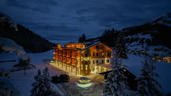 Inghams Italy Dolomites Selva Hotel Pozzamanigoni External