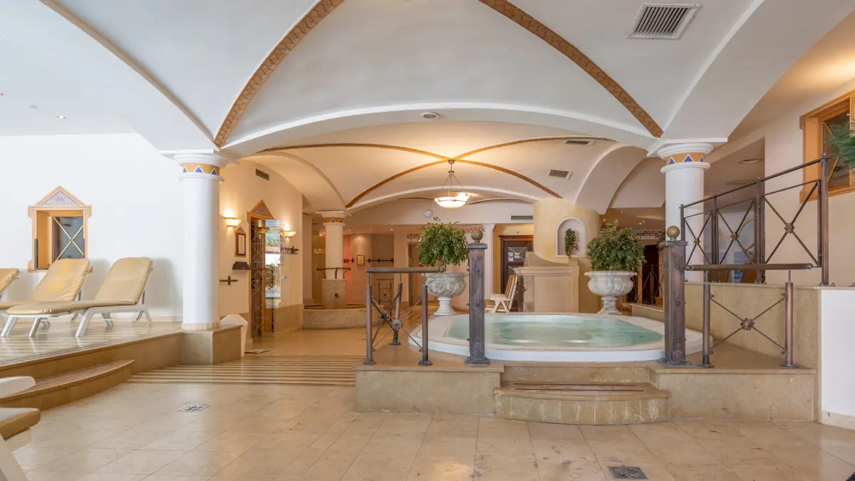 Sporthotel Strass Mayrhofen Spa Copyright Becknaphoto