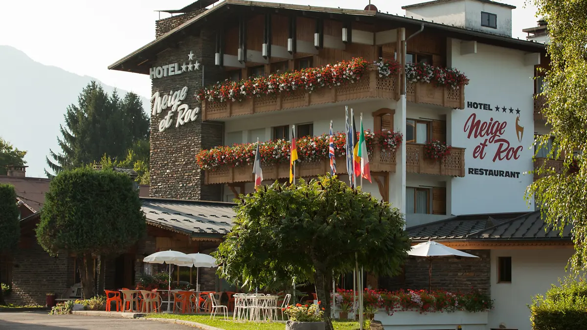 Hotel Neige Et Roc Samoens Hotel Exterior 2
