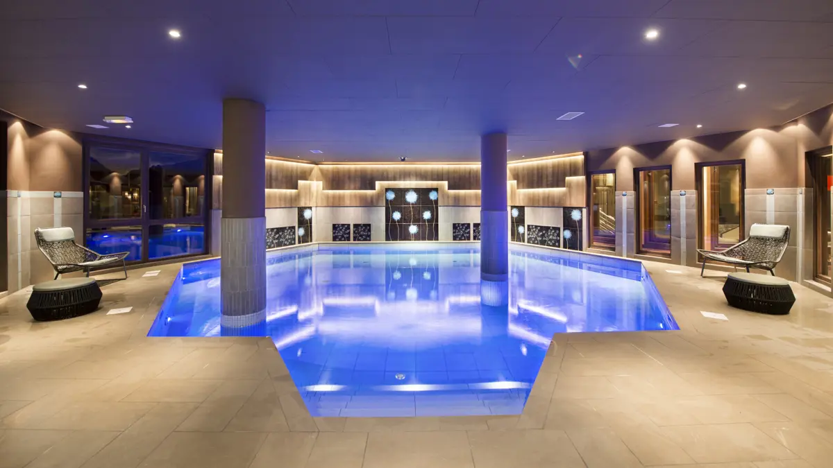 Hameau Du Kashmir Val Thorens Wellness Area Pool
