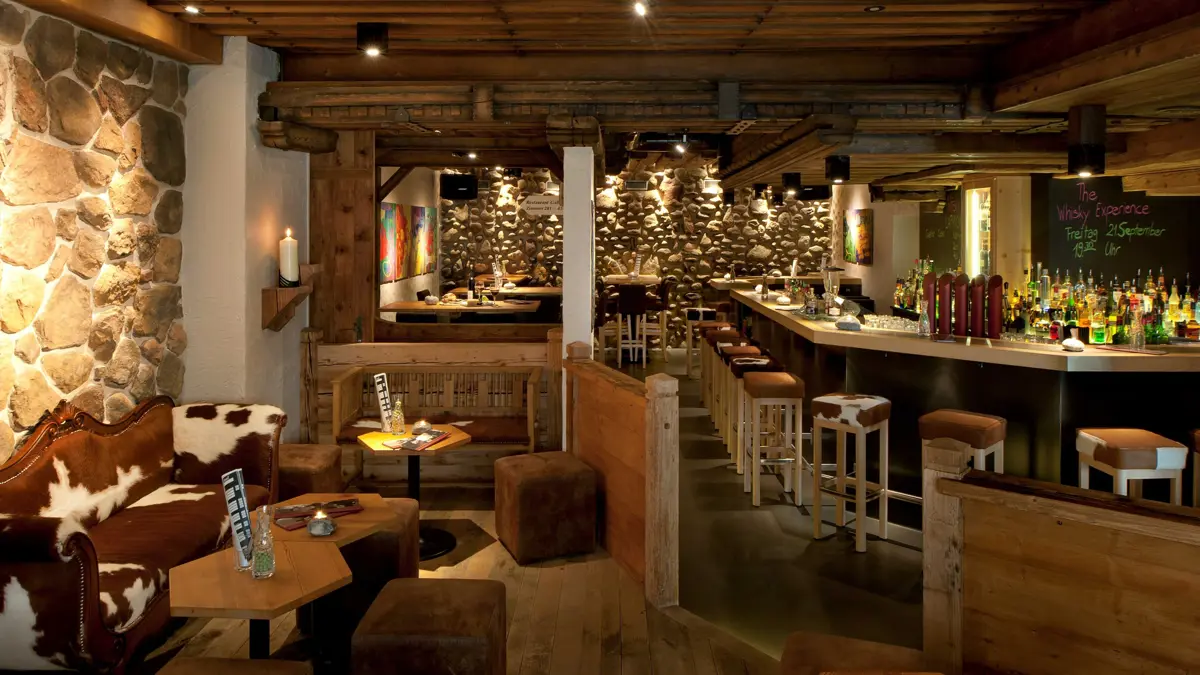 Eiger Mountain And Soul Resort Hotel Grindelwald Bar Area