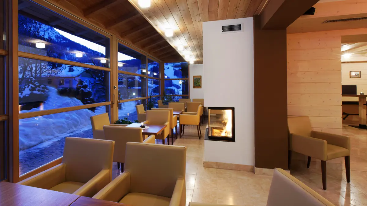 Inghams Italy Dolomites Kronplatz Hotel Monte Paraccia Lounge