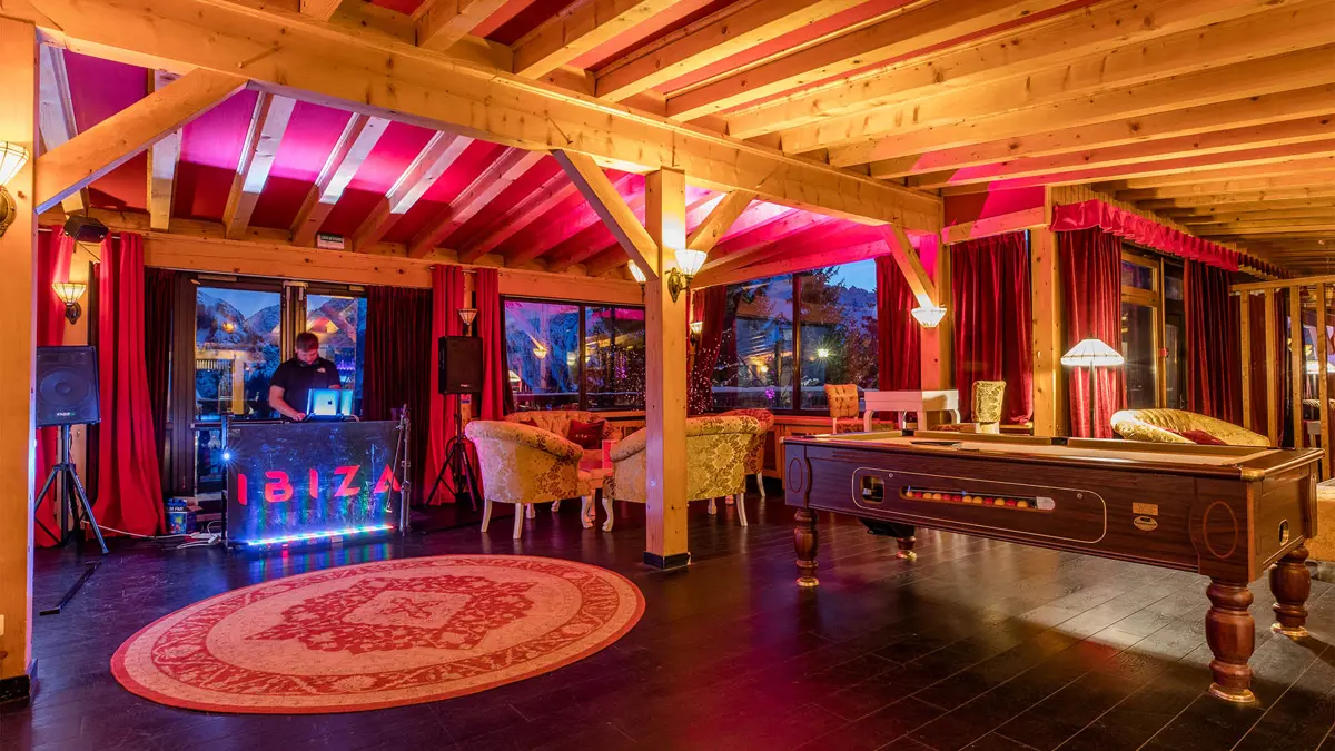 Hotel Ibiza Les Deux Alpes Lounge 5