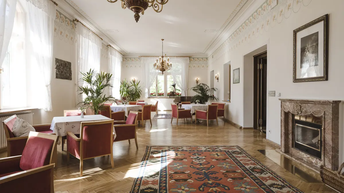 Inghams Italy Dolomites Kronplatz Hotel Monte Sella Lounge