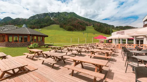 Hotel Larix Kranjska Gora Terrace 2