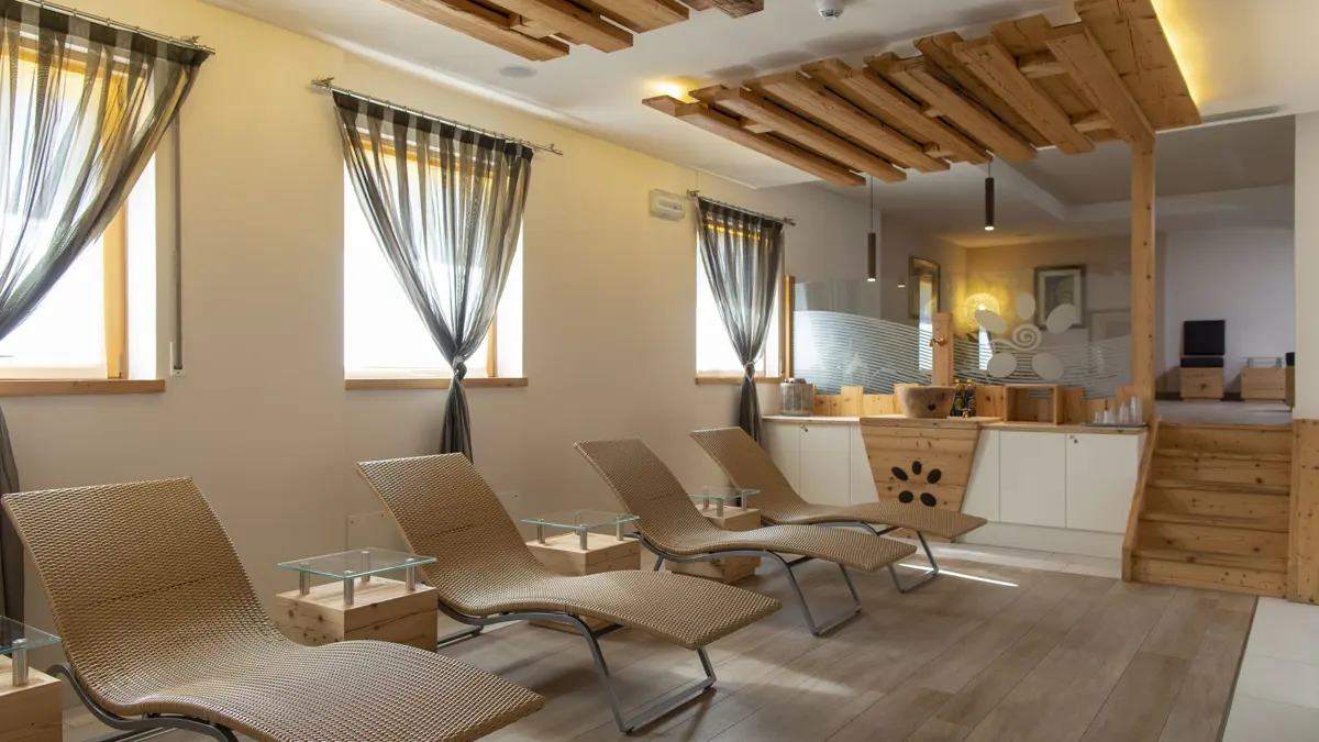 Inghams Italy Dolomites Canazei Hotel Cristallo Relaxation Area