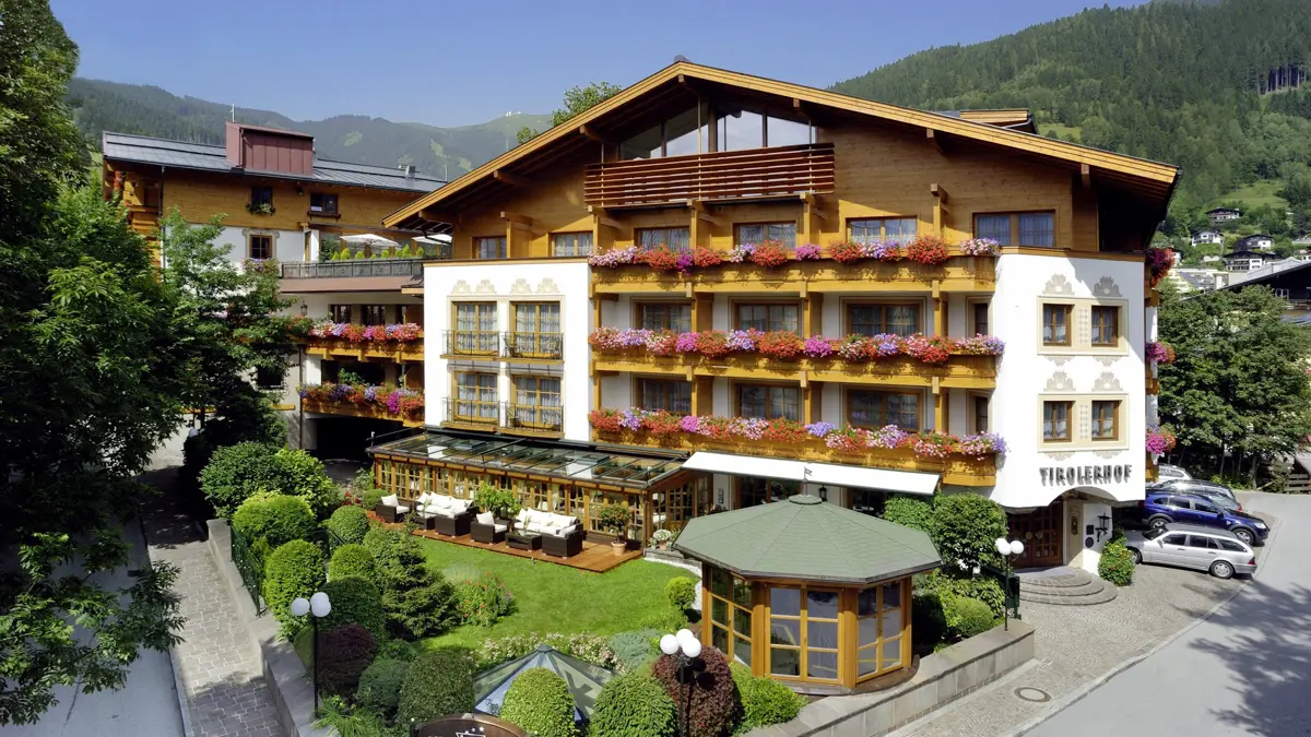 Hotel Tirolerhof Zell Am See Exterior