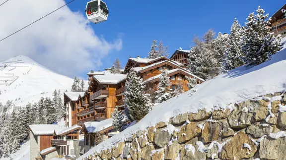 Hotel Des Deux Domaines La Plagne Exterior 3