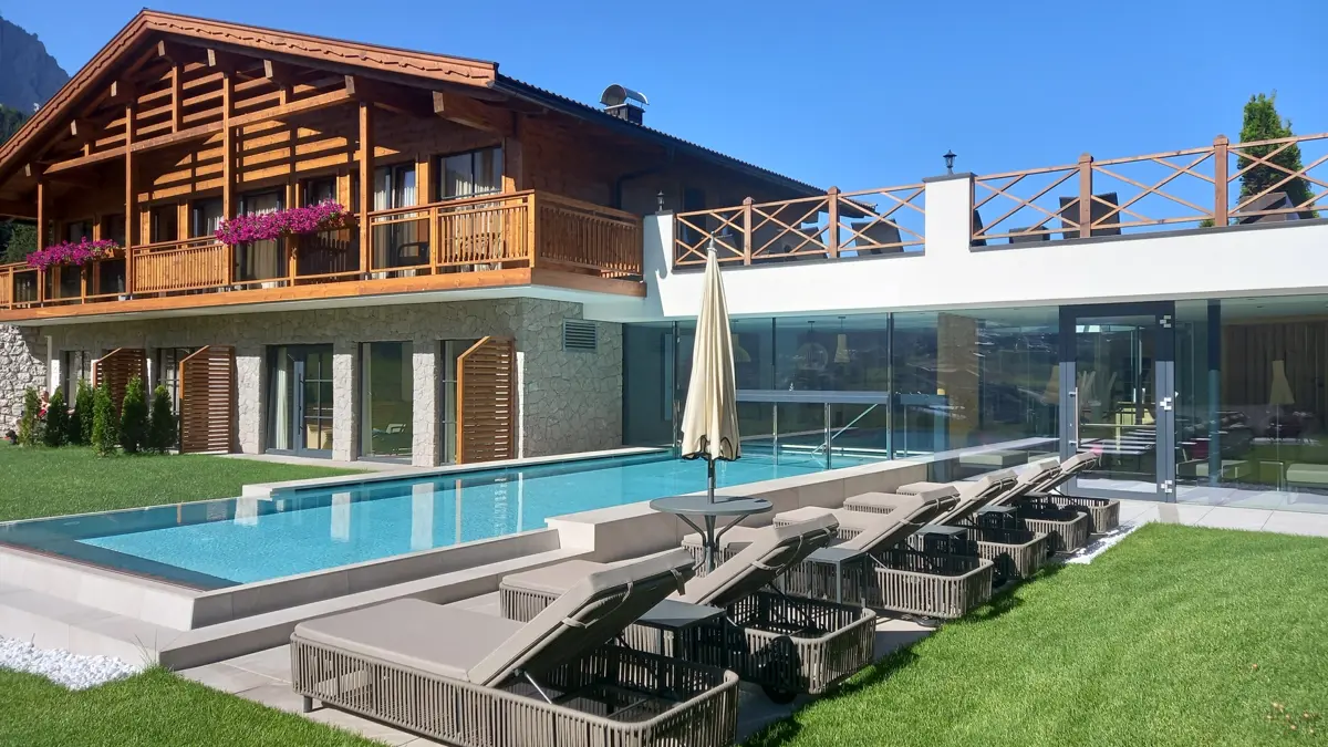 Inghams Italy Dolomites Selva Hotel Rodella External 2