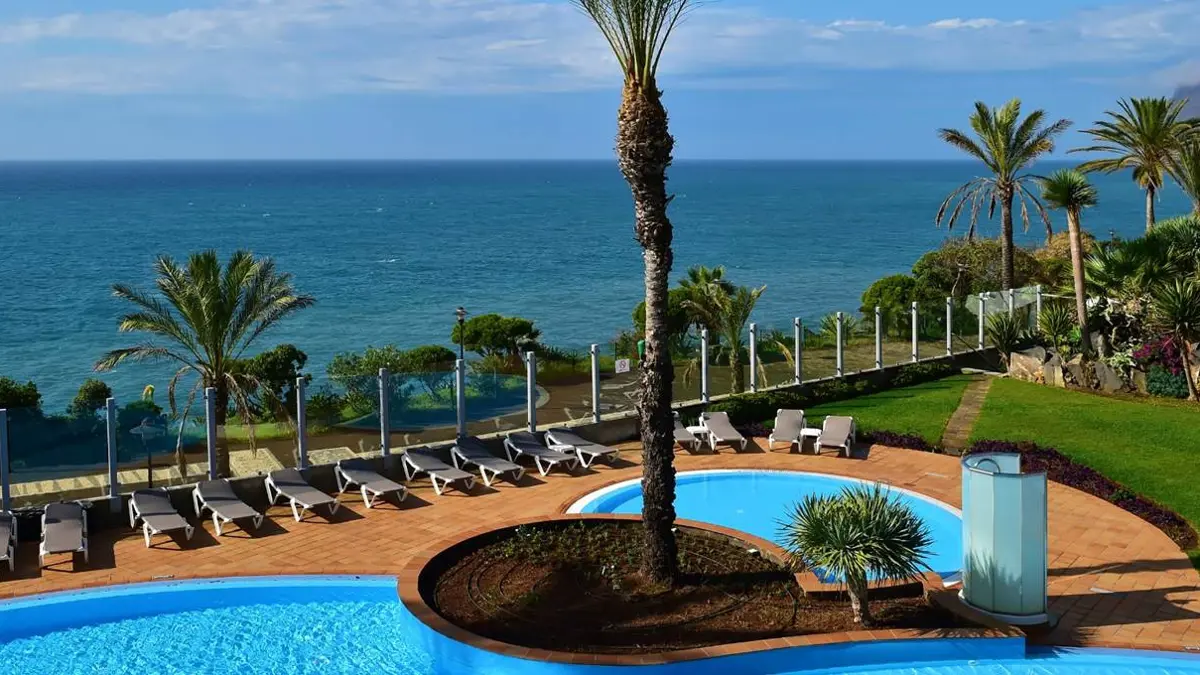 5 Star Hotel Madeira With Spa Outdoor Pool