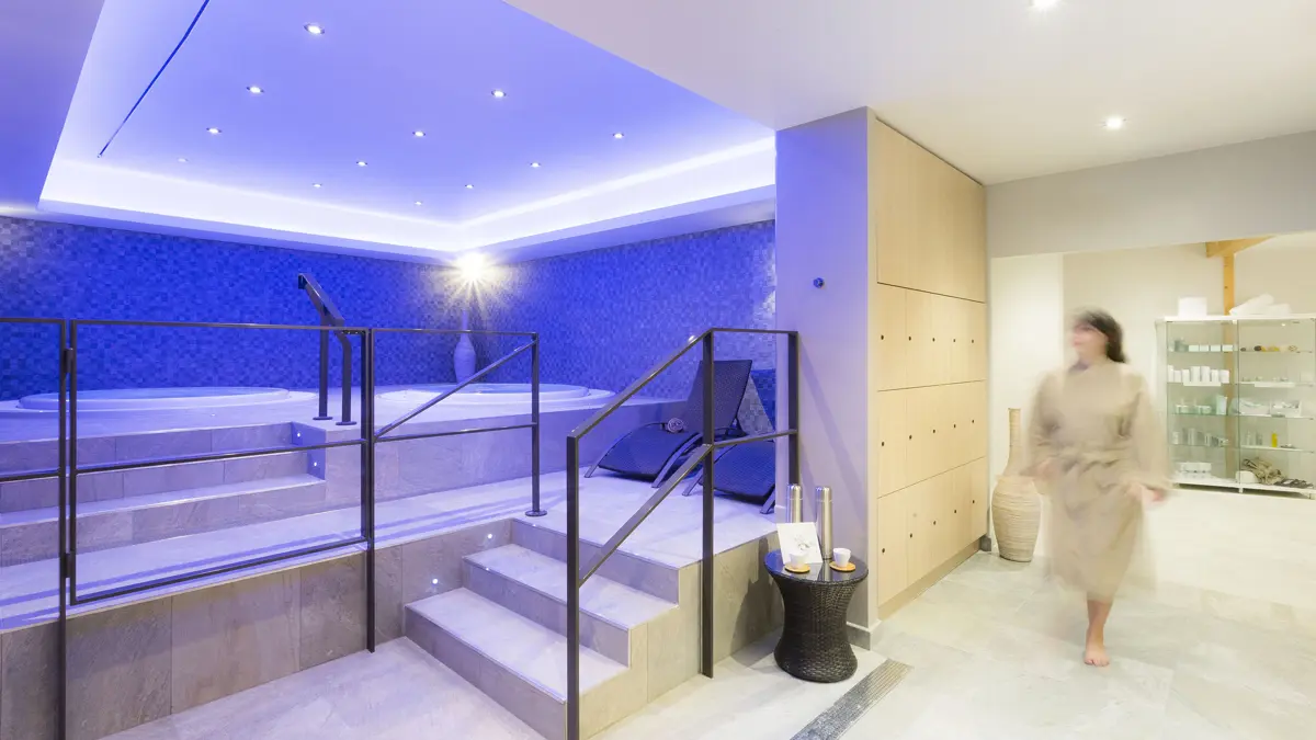 Hotel Les Arolles Val Thorens Spa