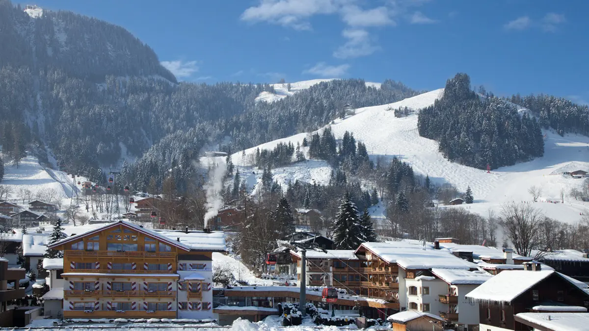 Hotel Kaiserhof Kitzbuhel Exterior (1)